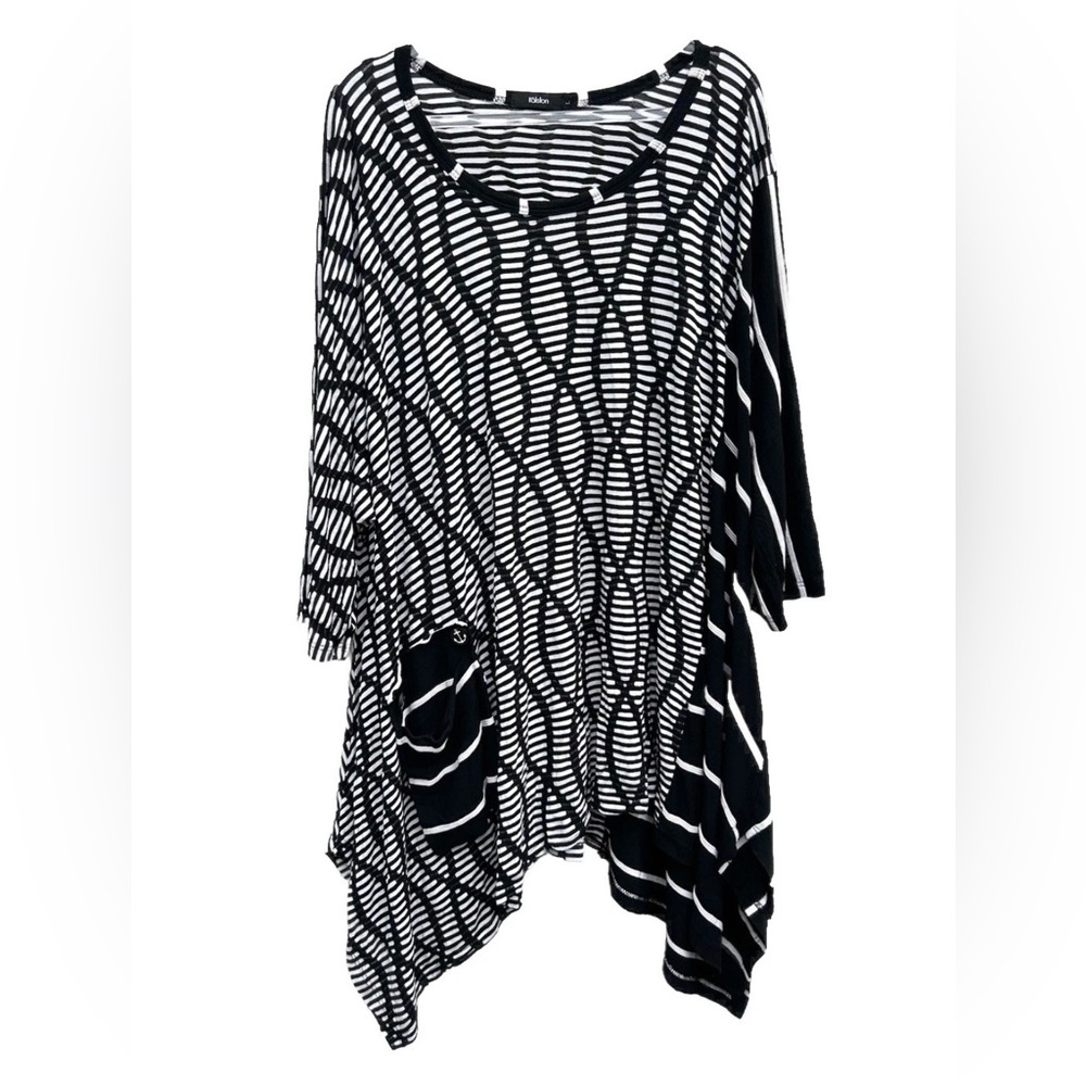 Ralston Tunic Swing Top Large Artsy Oversized Black White Asymmetrical Lagenlook